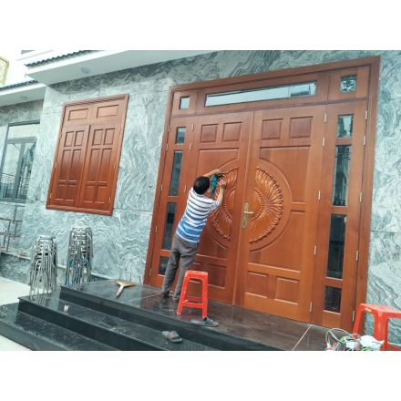 Cửa Gỗ Tự Nhiên 17